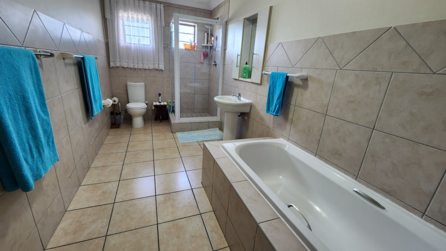 3 Bedroom Property for Sale in Seemeeu Park Western Cape